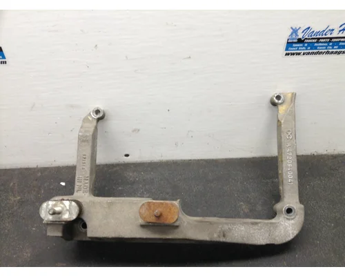 Brackets, Misc. Detroit DD15 Vander Haags Inc SP