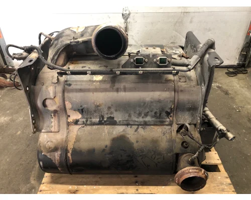 DPF (Diesel Particulate Filter) Detroit DD15 Vander Haags Inc CB