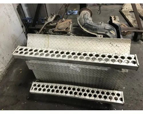 DPF (Diesel Particulate Filter) Detroit DD15 Vander Haags Inc WM