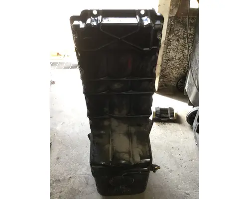 Oil Pan Detroit DD15 River City Truck Parts Inc.