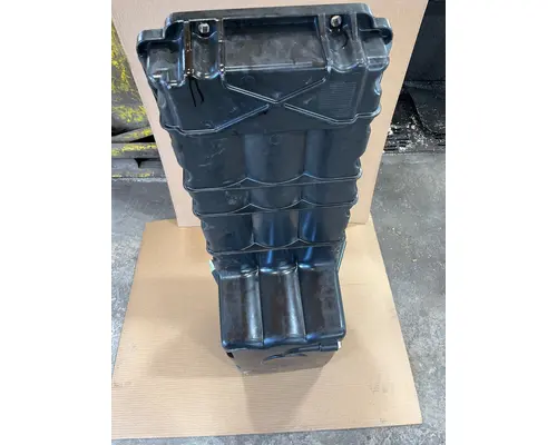 Oil Pan Detroit DD15 River City Truck Parts Inc.