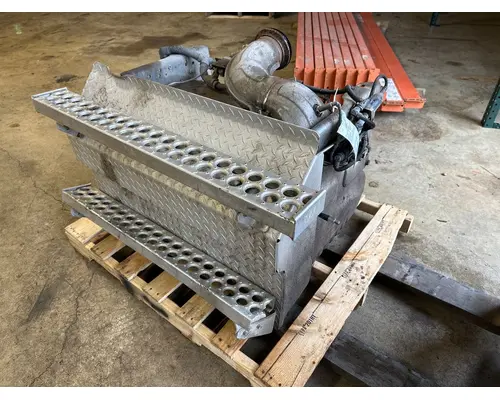 DPF (Diesel Particulate Filter) DETROIT DD16 Dutchers Inc   Heavy Truck Div  Ny