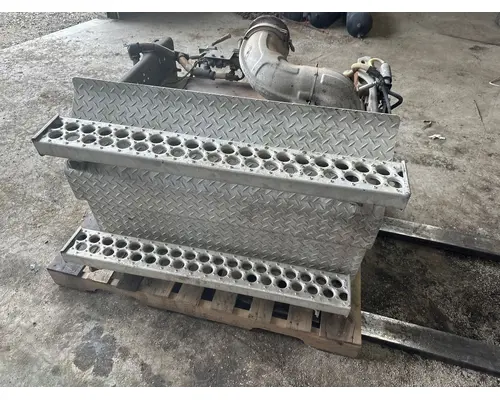 DPF (Diesel Particulate Filter) DETROIT DD16 Dutchers Inc   Heavy Truck Div  Ny