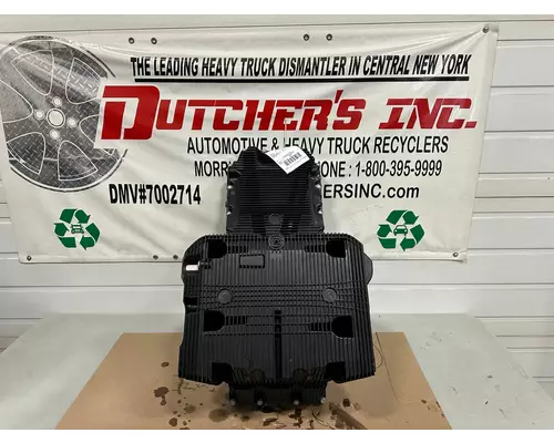 Oil Pan DETROIT DD8 Dutchers Inc   Heavy Truck Div  Ny