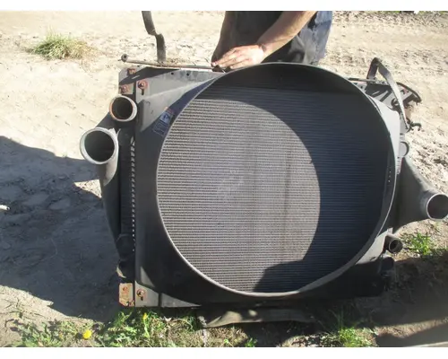 Radiator Detroit DDEC V 12.7L Dixie Truck Centre