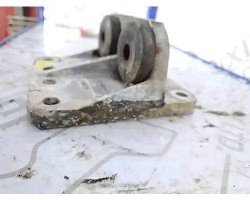 Detroit Other Engine Mounts