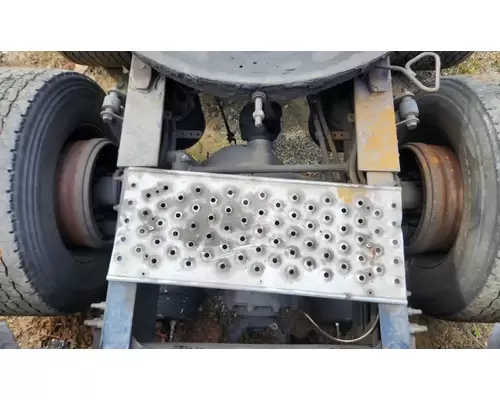 Detroit RT40-4N Axle Assembly Housing