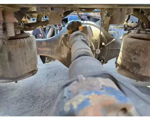Detroit RT40-4N Axle Housing (Front)