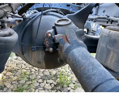 Detroit RT40-NFD Axle Housing (Front)