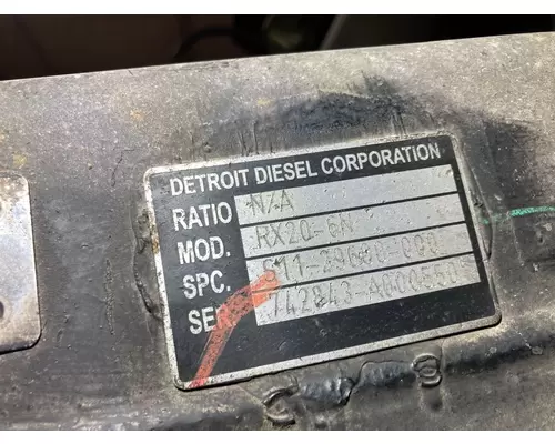 Detroit RX20-6N Tag Axle