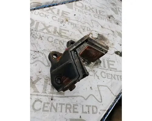 Detroit Series 60 12.7L DDEC IV Engine Mounts