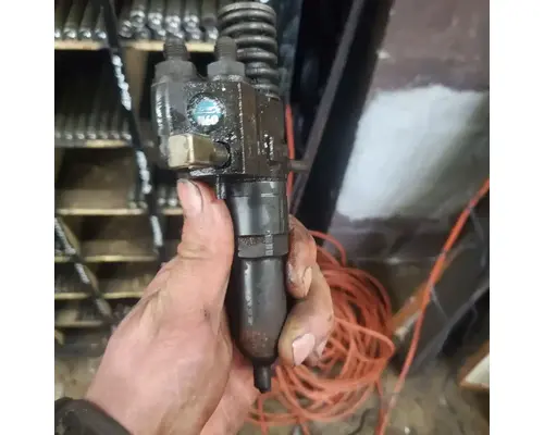 Fuel Injector Detroit Series 60 14.0L Casey's Truck Salvage World