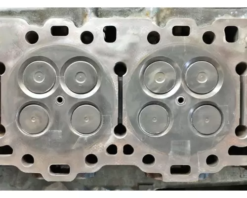 Detroit Series 60 14.0L DDEC VI Cylinder Head