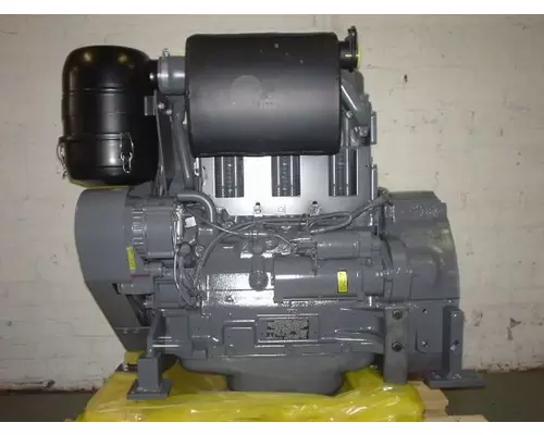 Deutz D914L03 Engine Assembly