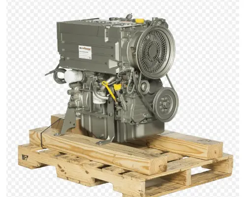 Deutz F4L912W Engine Assembly
