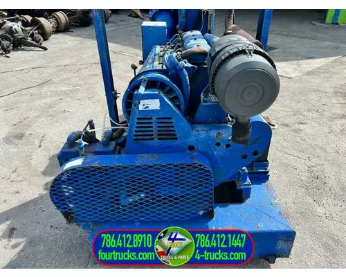 Deutz F4L914 Engine Assembly