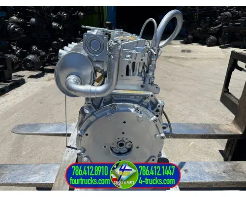 Deutz F4M1011F Engine Assembly