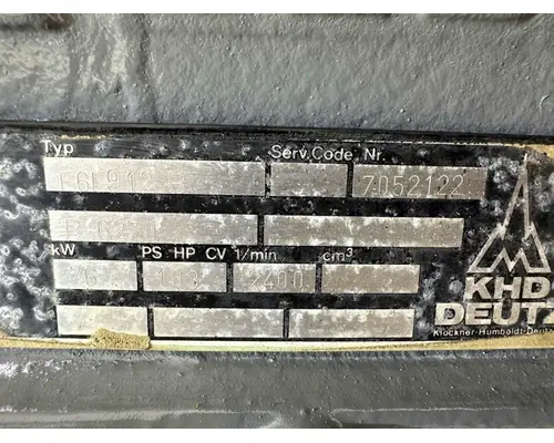 Deutz F6L912B Engine Assembly