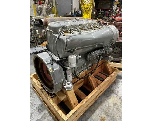 Deutz F6L912 Engine Assembly