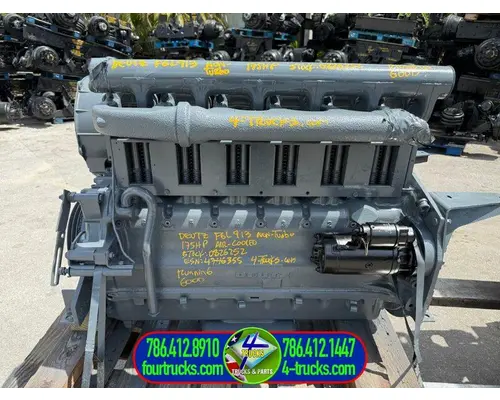 Deutz F6L913 Engine Assembly