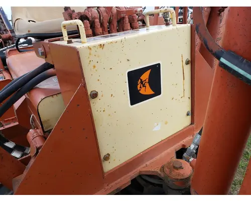 Ditch Witch R40 Equip Body Misc. Parts