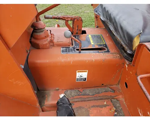 Ditch Witch R40 Equip Body Misc. Parts