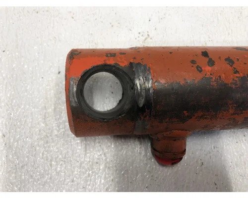 Ditch Witch R40 Equip Hydraulic Cylinder