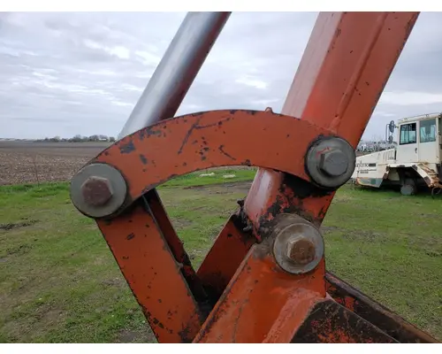 Ditch Witch R40 Equip Linkage
