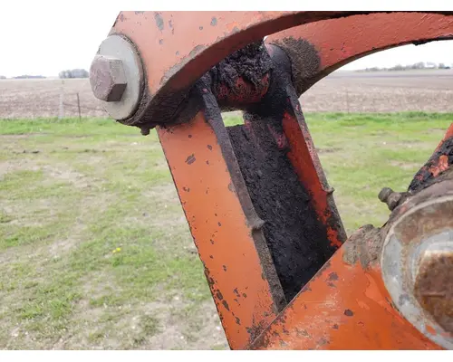 Ditch Witch R40 Equip Linkage