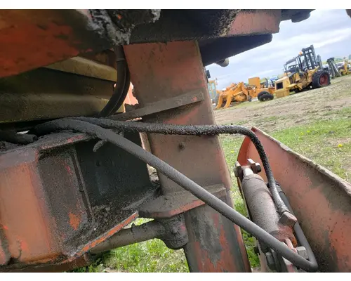 Ditch Witch R40 Equip Linkage