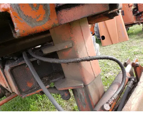 Ditch Witch R40 Equip Linkage