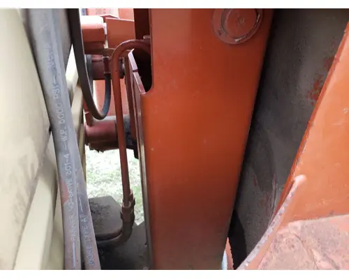 Ditch Witch R40 Equip Linkage