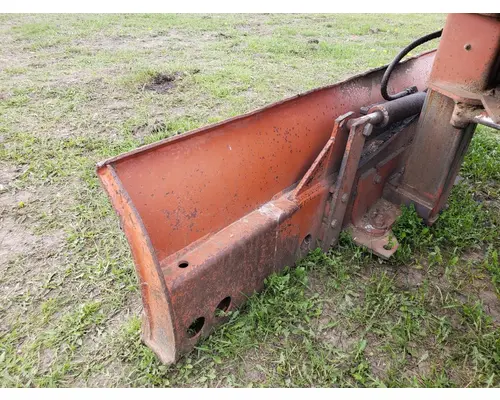 Ditch Witch R40 Equipment (Mounted)