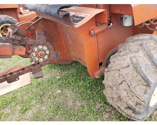 Ditch Witch R40 Equipment (Mounted)