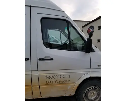 Dodge SPRINTER 2500 Door Assembly, Front