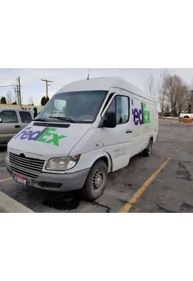 Dodge SPRINTER 2500 Fender