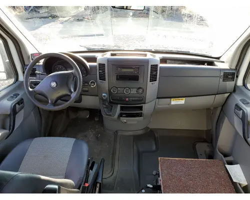 Dodge SPRINTER 3500 Instrument Cluster