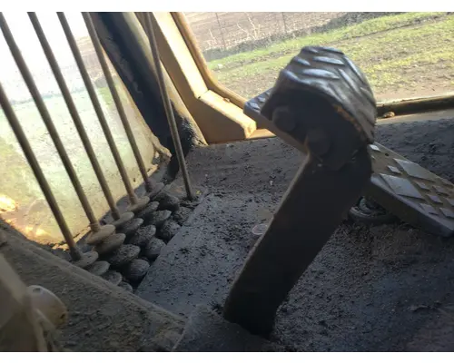 Dresser 850 Equip Pedal