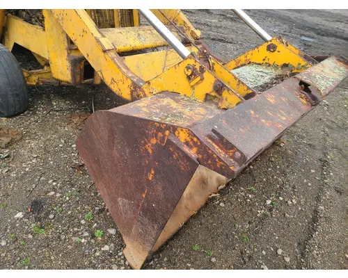 Dynahoe 190 Equipment (Mounted)