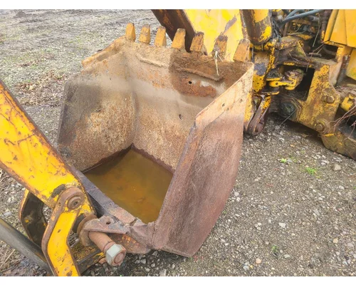 Dynahoe 190 Equipment (Mounted)