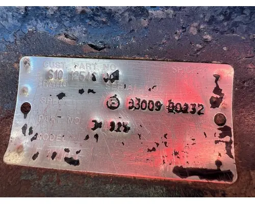 EATON / SPICER  Axle Assembly, Front (Steer)