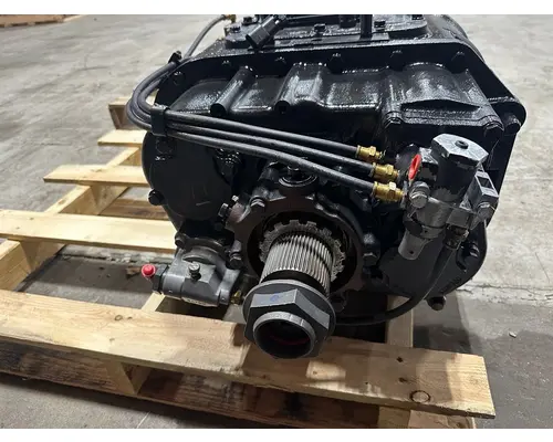 EATON/FULLER RTLO18918B Transmission Assembly