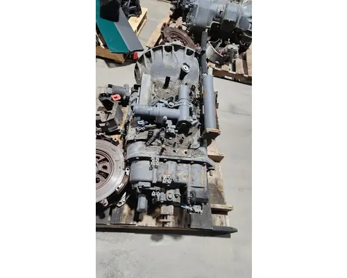 EATON FULLER T680 Transmission Assembly
