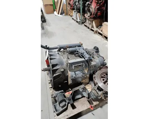 EATON FULLER T680 Transmission Assembly