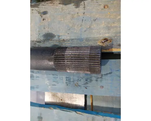 EATON-SPICER 131246 AXLE SHAFT