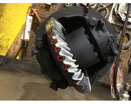 EATON-SPICER 15040SR370 DIFFERENTIAL ASSEMBLY REAR REAR