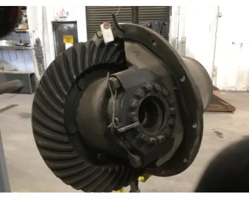 EATON-SPICER 15040TR586 DIFFERENTIAL ASSEMBLY REAR REAR