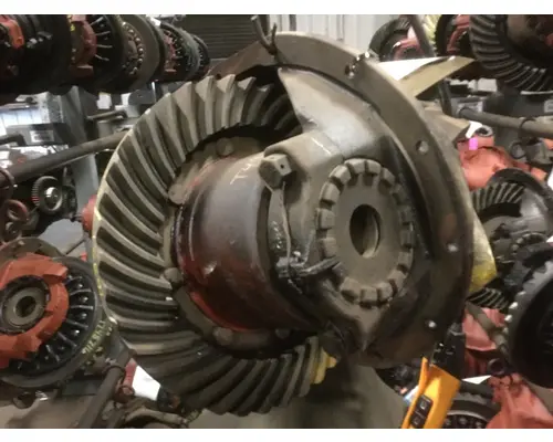 EATON-SPICER 16220R557 DIFFERENTIAL ASSEMBLY REAR REAR