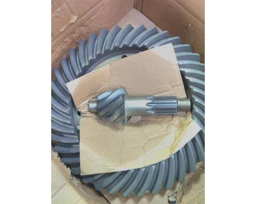 EATON-SPICER 16244 RING GEAR AND PINION