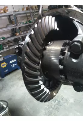 EATON-SPICER 17060SR557 DIFFERENTIAL ASSEMBLY REAR REAR